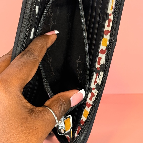 #4 🌸Vera Bradley- Accordion Wallet in Painted Feathers - Picture 9 of 11